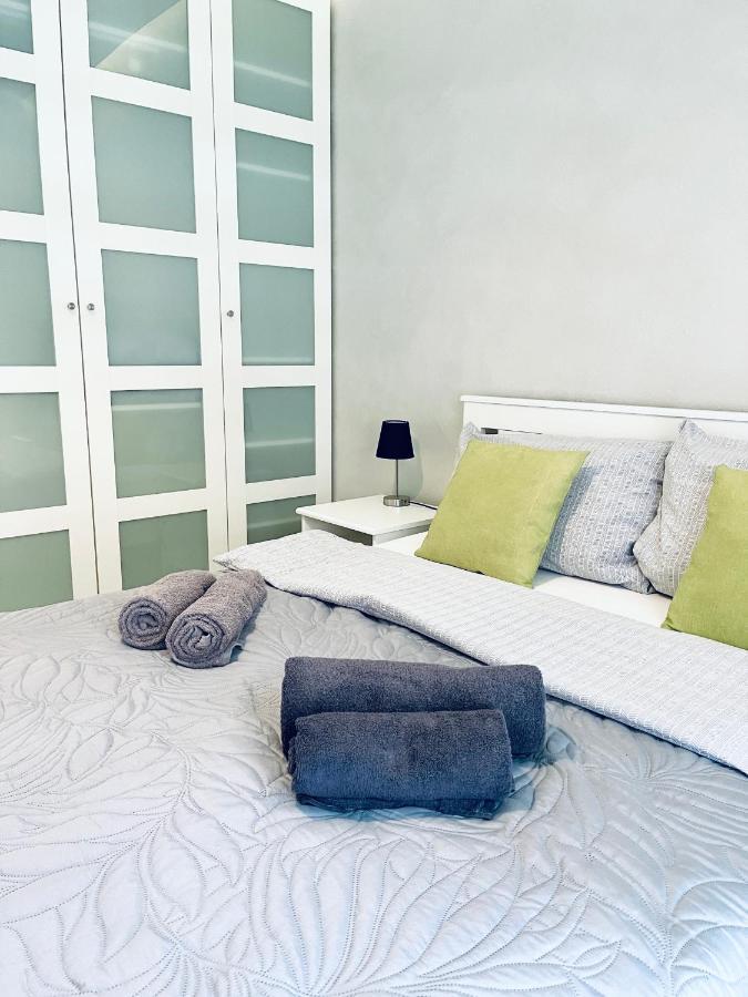 Modern Silver Apartment Krakow Ngoại thất bức ảnh